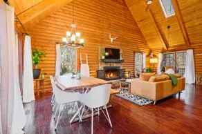 Designer Cabin on Wooded Acre • 10 min to Raleigh - Image 3