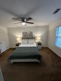 Dorothy House - Image 3