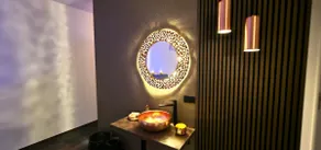 C rystal Luxury Suite, Whirlpool & finn. Sauna - Image 2