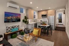 New House in peaceful and trendy Central District - Image 5