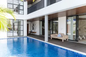 Sunshine City View Villa 6 Bedrooms With a Private Heated Swimming Pool - Image 2