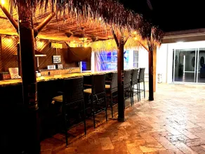 Serene Paradise Heated Pool/HotTub/TikiBar 4 BR's - Image 5