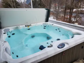 Paradise on Pleasant Street with Hot Tub @ Okemo - Image 3