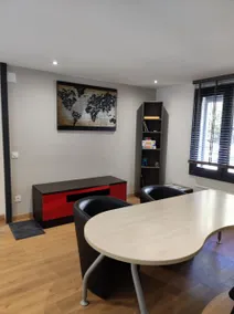 Beautiful 10p villa with private pool, jacuzzi & tennis court - Image 5