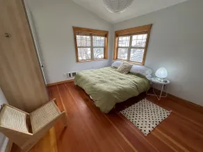 Big & Bright Liveable 1 Bed & Guest Bed in Nelson - Image 4