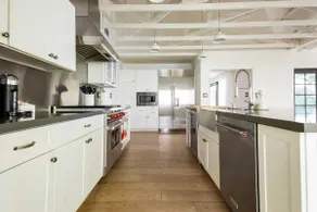 Waterfront 4BR Sunset Villa w/pool and spa - Image 5
