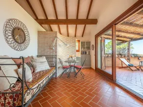 Sea view holiday home - Image 3