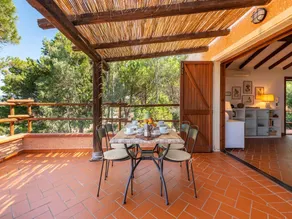 Sea view holiday home - Image 5