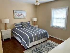 Charming & Cozy Culver Home - Image 5
