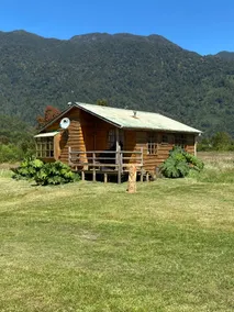 Cabins with Puelo river bank 4 people - Image 2