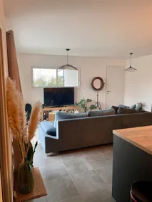 Cozy modern air-conditioned house with garden - Image 2