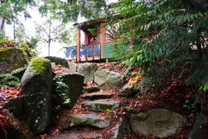 Last Resort Guesthouse - Image 2