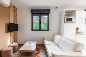 Minimalist duplex cottage in the countryside - Image 3