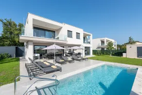 Villa Pina***** in Karigador/Novigrad - Image 2