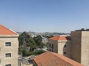 *Luxury Penthouse with JLM view! Best Location!* - Image 4