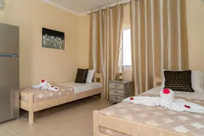 Chrispa's House - Image 4