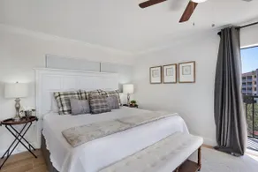 3 Bed Penthouse w/ Waterview! - Image 4