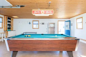 Island Cottage w/ Pool Table & Walking distance to Cranberry!  - Image 4