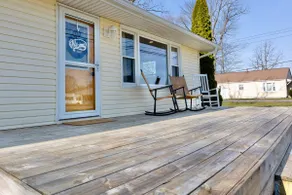Island Cottage w/ Pool Table & Walking distance to Cranberry!  - Image 5