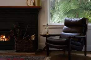 Harrys House Warburton - Peaceful Riverside cottage in the perfect location - Image 3