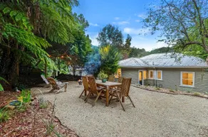 Harrys House Warburton - Peaceful Riverside cottage in the perfect location - Image 4