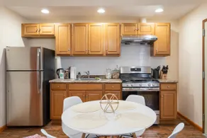 Marvelous 2Bedroom Near Downtown - Image 4