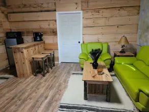 One bedroom cabin in the woods - Image 3