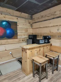 One bedroom cabin in the woods - Image 5