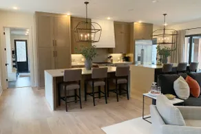 Pop's Place: Unique luxury on White River! - Image 5