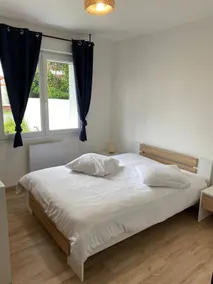 Cottage 4 kilometers from the beach - Image 2