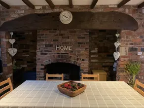 Detached Family & Pet Friendly House with hot tub - Image 2