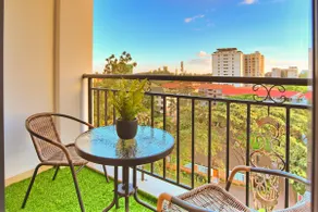 Skyline View | Pool • Gym • Fast WiFi | Sakoya One - Image 5