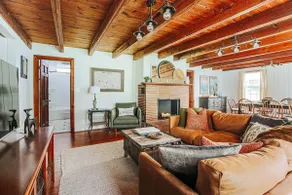 Farmhouse, 12 Min to NP, 16 Ac, HotTub, Fence - Image 3