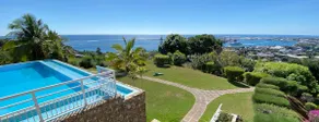 Quiet studio with sea view and pool - Image 2