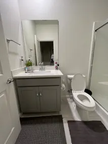Private 1 bedroom Guest Unit. Sleeps 3 People. - Image 3