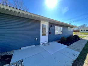 Quaint 4 Bedroom Ranch Home in Mason Ohio - Image 4