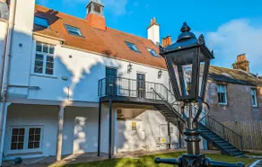 Slateford1770 - The Artist's Retreat - 2 Bed - Image 2