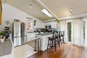 The Getaway: Beautiful Waterfront - New Milford CT - Image 5