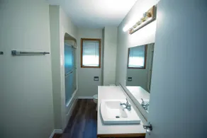 Unique style 4 bedroom house - Image 5