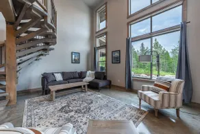 GNP Getaway• 2BR/2BA Condo • Hot Tub •Wooded Views - Image 4