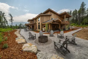 GNP Getaway• 2BR/2BA Condo • Hot Tub •Wooded Views - Image 2