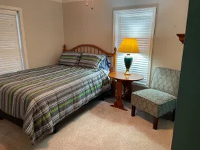 Cozy Cottage in a college town. - Image 2