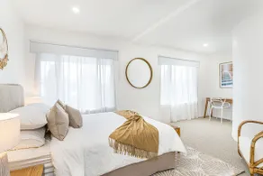 The Sail House at Seacliff - Image 5