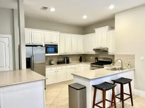 Walkable Knox Home | Gym, Office & Pet Friendly - Image 5
