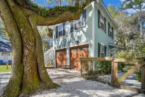 The Bluffton Village Home - 5 BR in Old Town w Carriage Home - Image 2