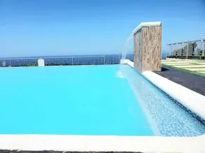 Breathtaking Ocean-view, hot-tub, pool, rooftop access & grill - Image 4
