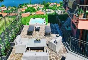 Jardin privé de la Casa Marina Bellagio (CA/bain à remous) - Image 2