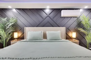 ✨ Modern Colonial ✨ Hot Tub ✨ Karaoke ✨ Game Room ✨ EV Charger ✨ King Bed ✨ - Image 5