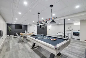✨ Modern Colonial ✨ Hot Tub ✨ Karaoke ✨ Game Room ✨ EV Charger ✨ King Bed ✨ - Image 3