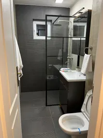 Suceava Apartment - Image 5